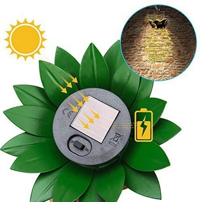 Il giardino solare del filo di rame LED accende le lanterne solari all'aperto del ferro leggero solare che appendono 2700K